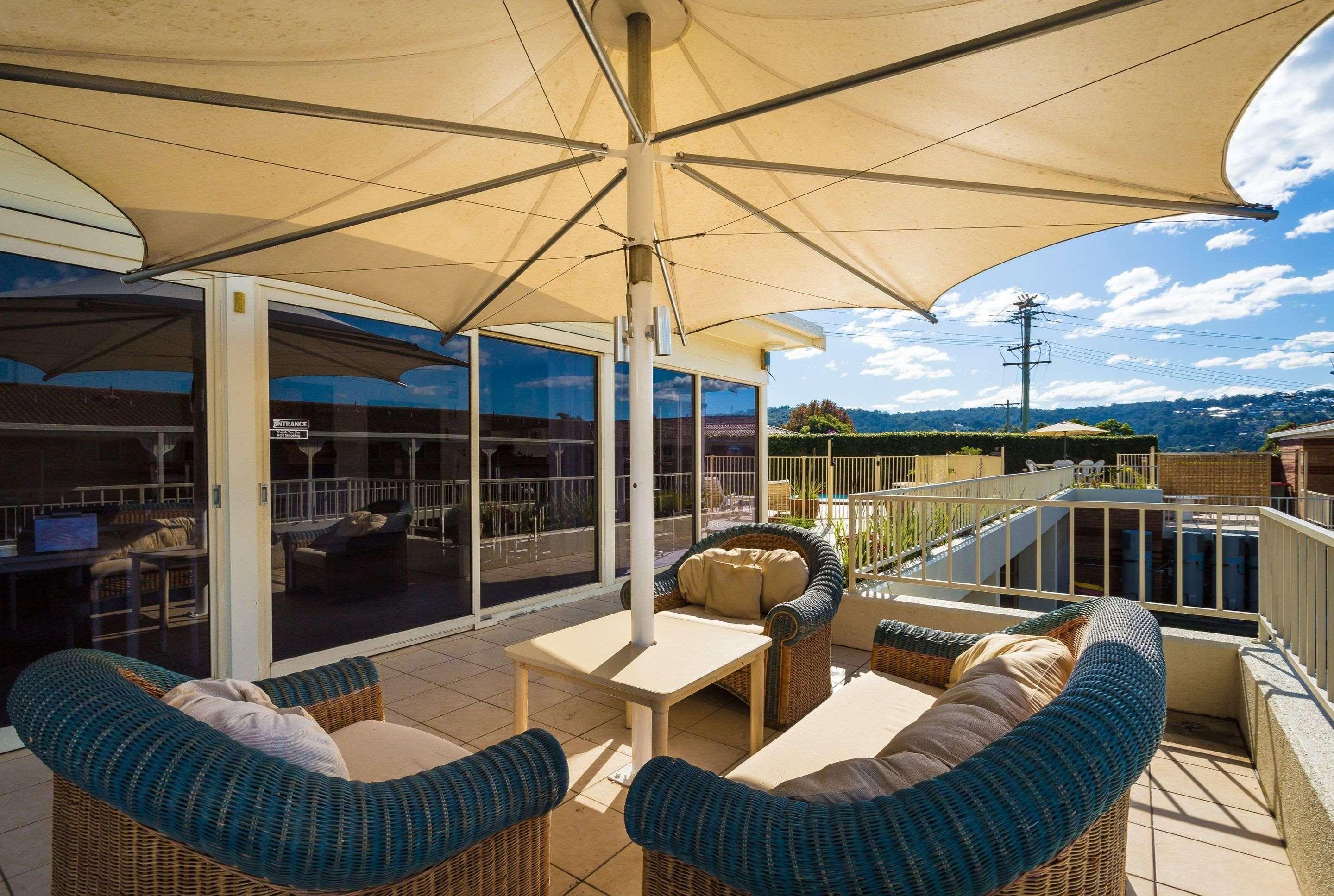 Sapphire Motel